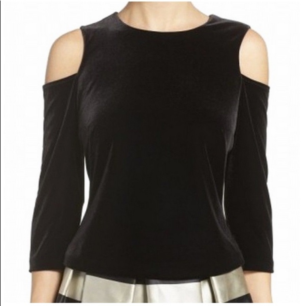 Eliza J cold shoulder top size 12